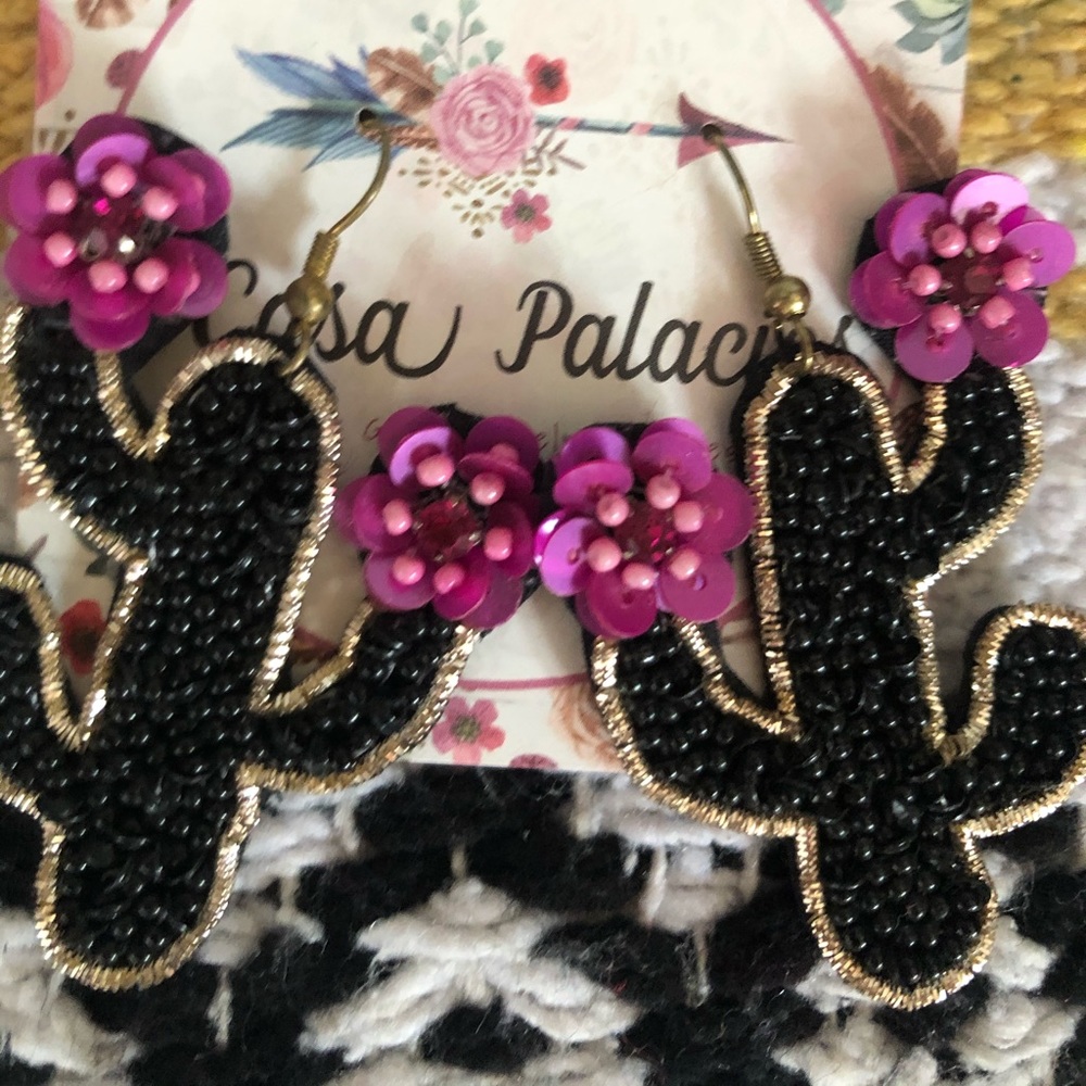 Beaded Cactus Earrings 🌵🌵🌵